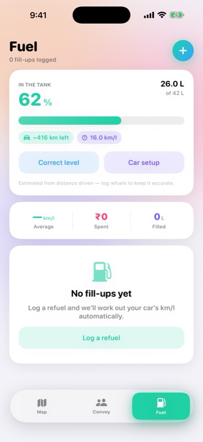 The fuel screen showing tank level, remaining range and efficiency.